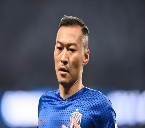 吳曦在申花熱身賽爆發進球，用世界波敲開俄超勁旅大門，值得期待