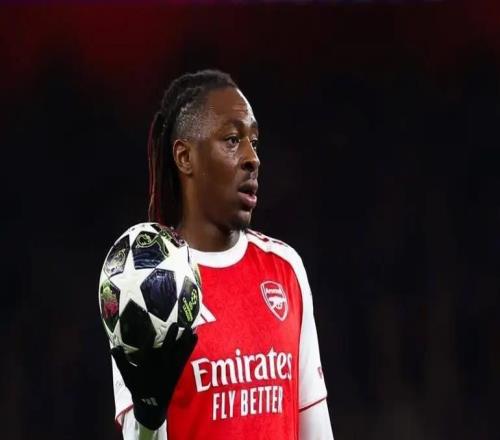 TA:埃泽因小腿受伤预计缺阵至少一个月