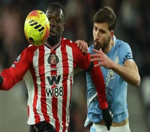 曼城00升班马距阿森纳4分!34岁老将完美钳制,瓜帅战术很难奏效