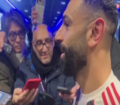 肢体专家谈萨拉赫:他下唇外撅,这是焦虑和沮丧的信号