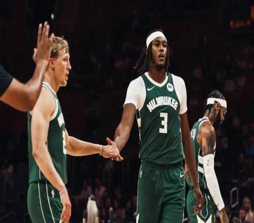 NBA季前賽雄鹿10393輕取熱火，字母哥缺陣