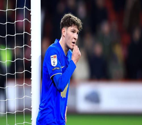 TA谈利物浦外租球员:埃利奥特没有召回条款,维拉不可能买断