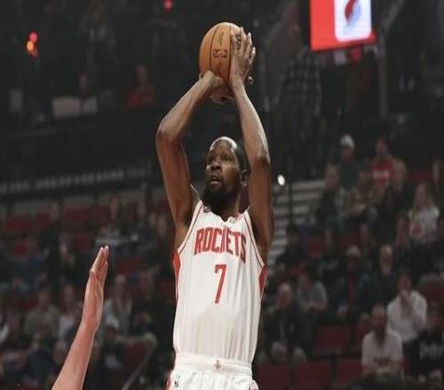 超越张伯伦历史得分榜第七杜兰特:能跻身传奇之列是莫大的荣光