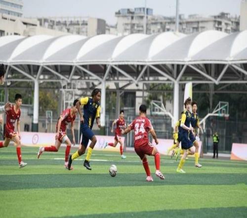 阿森纳青训到访成都,中英少年“以球会友”