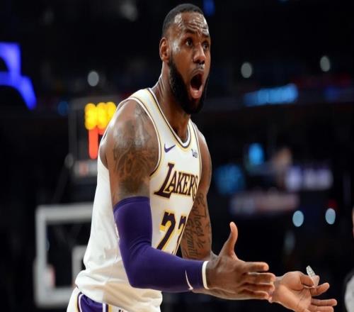 赢得艰难输得彻底!湖人8胜4负居然12分,逆风就投降没詹皇不行