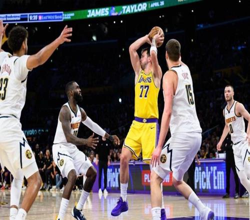 湖人打掘金最后2分钟裁判报告：里夫斯剩9.2秒时不应获2罚球机会