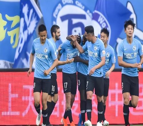 意外!不是毛伟杰也不是朱鹏宇,本赛季首位冒头的英博新星将是他