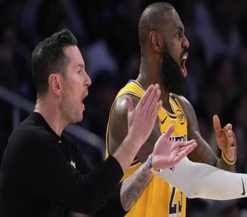 慘敗后湖人內(nèi)訌：詹姆斯反擊雷迪克的背后，是對東契奇不滿