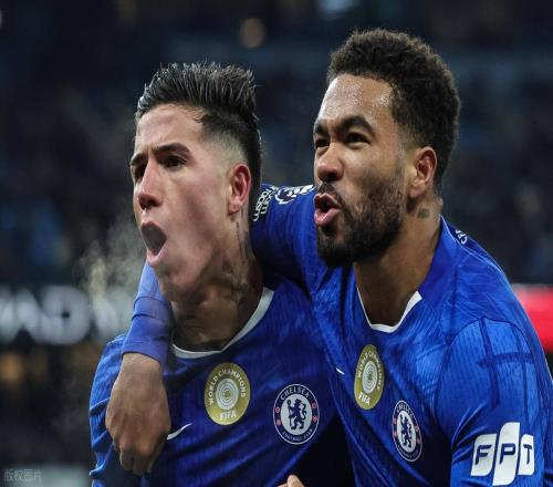 英超最新积分战报阿森纳有了冠军相!利物浦切尔西曼联齐齐战平