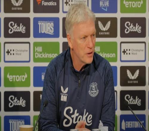 莫耶斯：执教曼联是一份很棒的工作，但也是份难做的工作