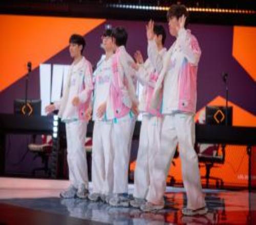 逆天極端情況下BLG將要在24小時內進行BO10！一天內打完半決打決賽