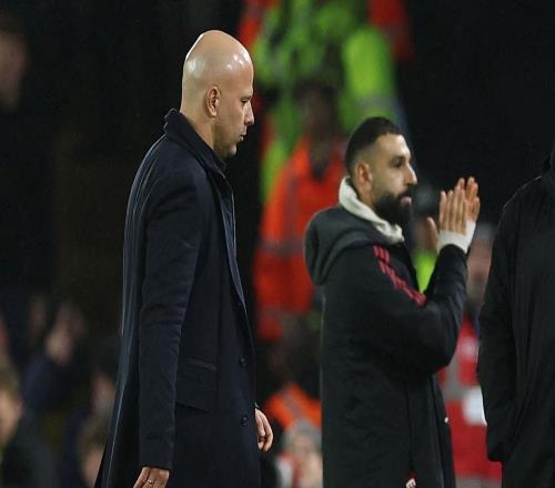 斯洛特:萨拉赫替补前我和他聊过很多次,他受访后就没再沟通