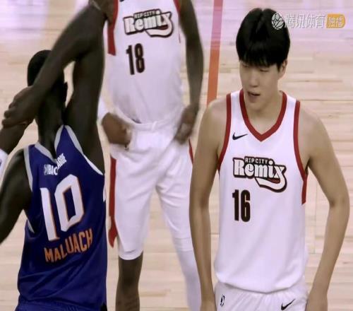 杨瀚森G联赛首秀8+13+4,广东男篮两新援到位,曾凡博返回北京!