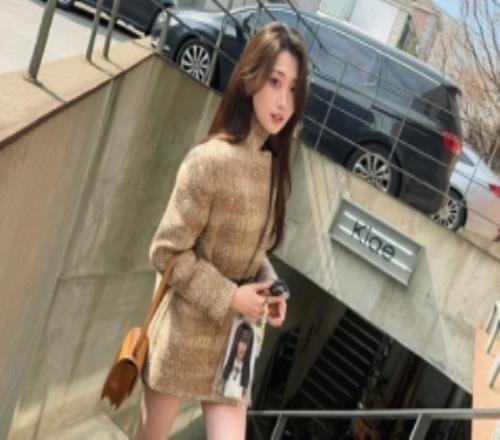 无畏契约主持唯嘉分享照片：小韩理发一日体验