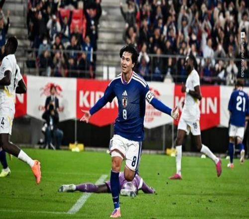 南野拓实:佐野海舟的传球很棒我们本场战术重点就是抢开局