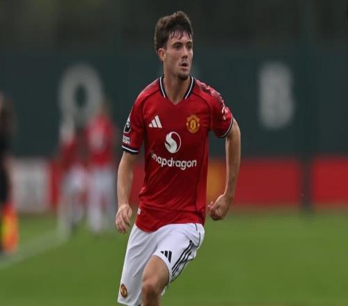 惊喜,曼联17岁青训小将詹姆斯奥弗里入选澳大利亚国家队