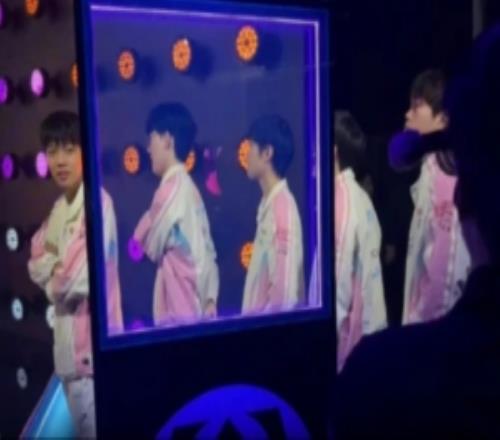 BLG发布对阵BFX赛前候场花絮：前线来报，分享赛前候场的五小碧