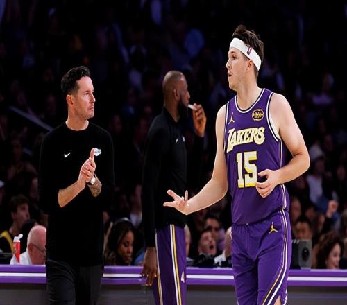 复出后的作用非常明显,但湖人会将后场大将重新放回先发阵容吗