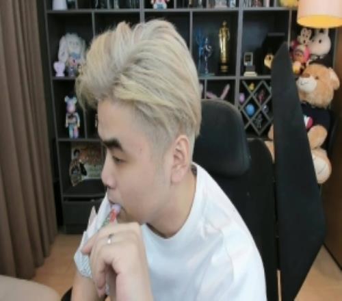 硬要把锅扣飞机身上朱开:第四把飞机,Viper来了都玩不了!