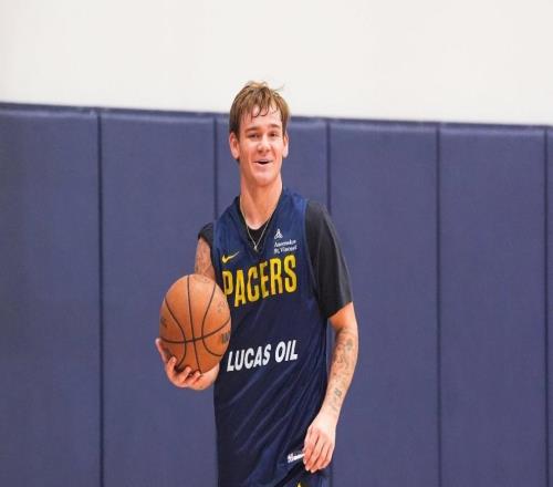 伤病如潮,8人受伤!3届扣篮大赛冠军加盟,生涯最佳机会