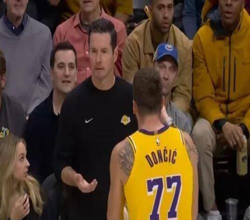 一圖流2+11！東子啊，別再向裁判攤手了！