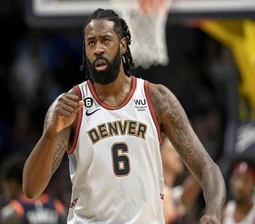 7年换7队,没有三分的老牌中锋,已经37岁的他依旧是NBA的香饽饽