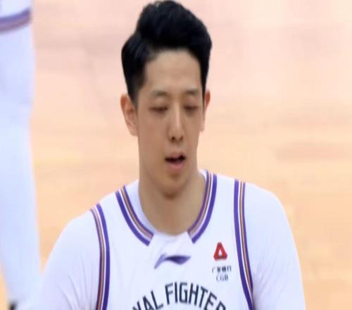 機(jī)會(huì)來了！廣東隊(duì)有望交易沈梓捷，朱芳雨被迫送出焦泊喬