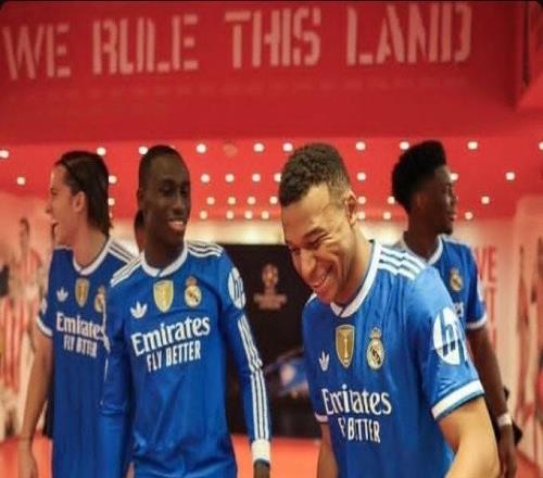 記者：皇馬更衣室很團結，球員私下進行了交流以保持競技表現