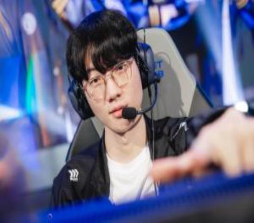 JDG老板藍蓮花現身朱開直播間：透露Viper100%簽約BLG