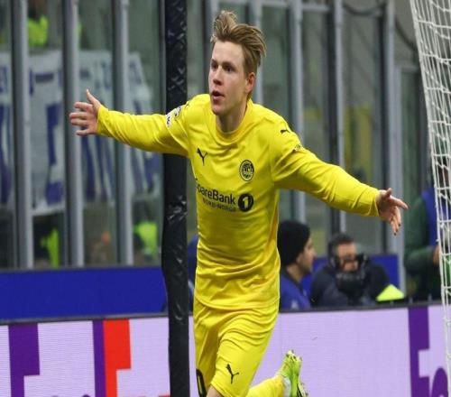 红黑血脉觉醒米兰旧将海于格对阵国米两回合2射1传独造三球