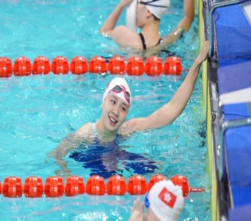 两金一银!唐钱婷全运会50米蛙泳摘金