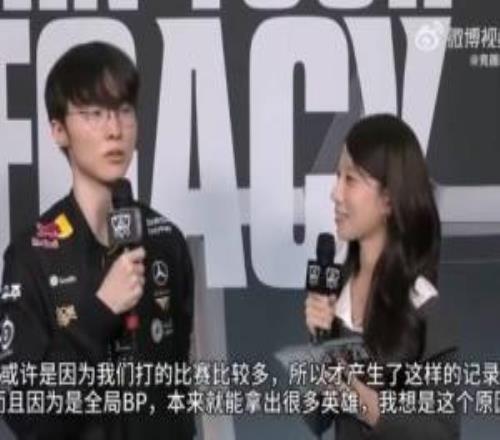 Faker比賽使用14個(gè)不同英雄本人回應(yīng)原因：全局BP能拿出很多英雄