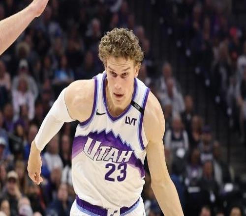 独木难支!马尔卡宁再轰33分,赛季场均砍下33.8分