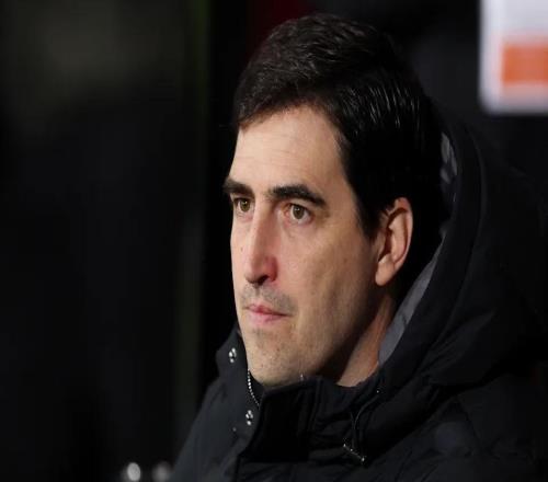 英超黑馬主帥官宣離隊：53分紀錄背後的跳槽邏輯