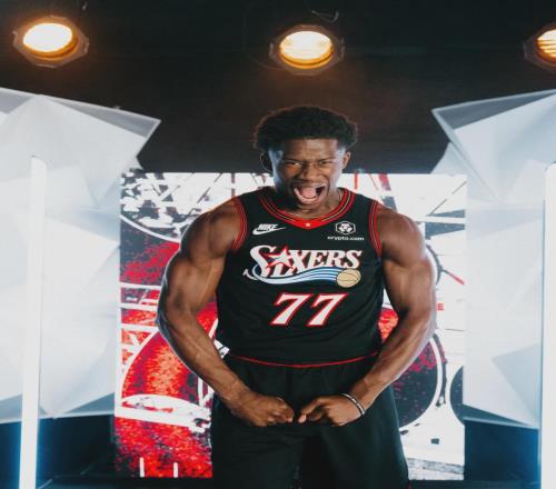 NBA首秀破詹姆斯紀錄，13歲暴打高年級天才！下一個超級巨星