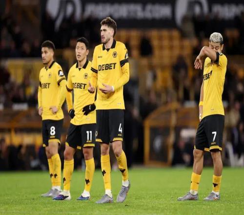 狼隊超市開業(yè)！8000萬甩賣兩大主力提前預(yù)定降級名額