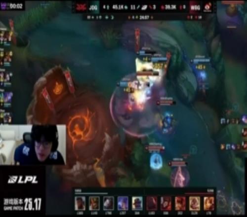 Jiejie看Xiaoxu一打四：黑哥們這身板也太硬了！這都沒死