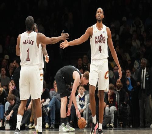 轟29+7+2！請把球給哈登，阿特金森賽后攤牌，提到莫布里把話挑明