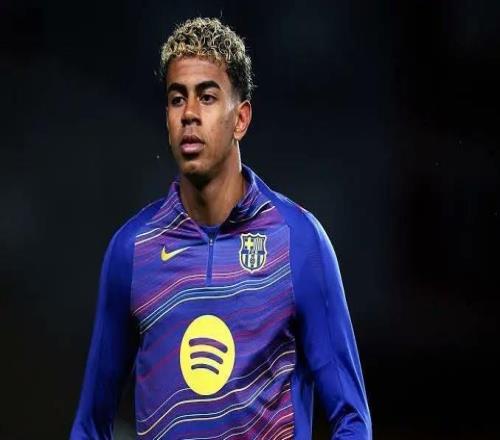 記者：亞馬爾因流感癥狀缺席巴薩訓(xùn)練，但仍可出戰(zhàn)西班牙人