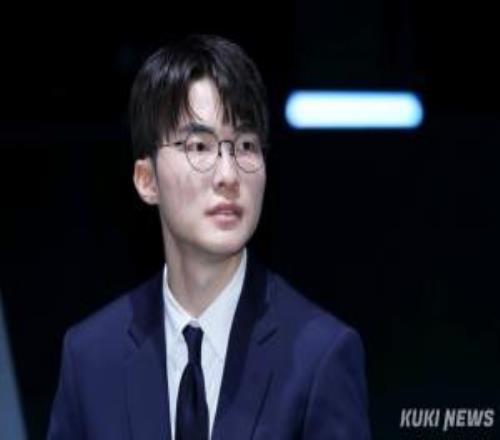Faker:我重新定义了失败不再感到沮丧失败成为了我成长的动力
