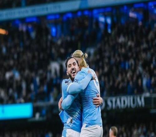 哈蘭德雙響一戰(zhàn)3神跡，瓜帥盛贊比肩梅羅，曼城31黑馬升英超第2