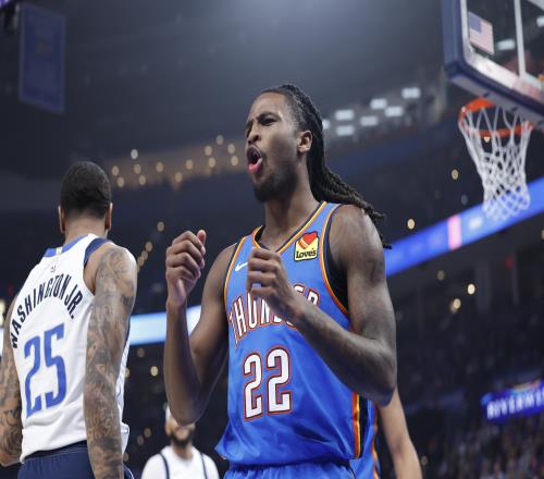 雷霆官方:球队已执行托皮奇和卡森华莱士的球队选项