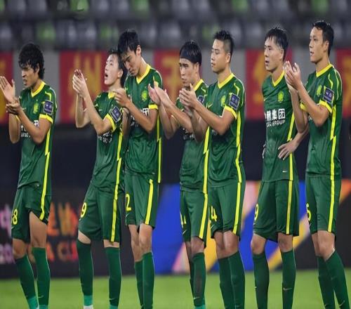 邵佳一胆子真大!伊万一直看不上的球员,如今被他连续招进国家队