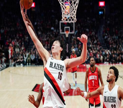 队记:这是杨瀚森本赛季打得最好的一场真正做到了能被教练用上