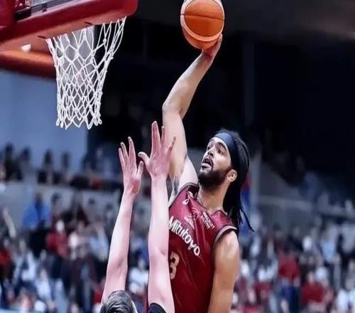 被放鸽子山东男篮回济南首秀,说好的新援不见影,邱彪透露详情