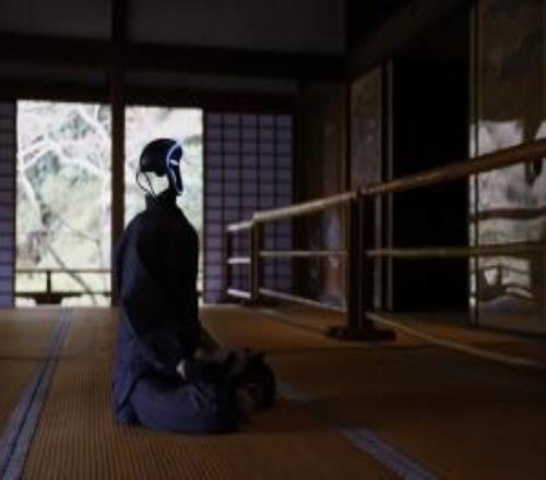 禅雅塔啊日本把宇树机器人改成僧侣改善佛教僧侣数量不足的问题