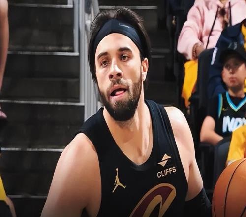 9中7轰24+8！骑士首发要定了，阿特金森重用一人，哈登成了受益者