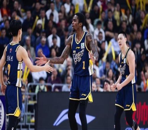 CBA積分榜最新排名！上海狂勝廣東沖上第2：遼寧第11山西第14