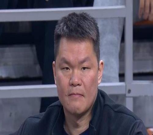 杜鋒下課廣東男籃做法有深意，遠超外界猜測，徐傑或成交易籌碼