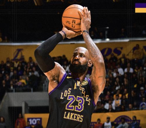 詹姆斯第四节4投全中!41岁还能31分!带队赢球!